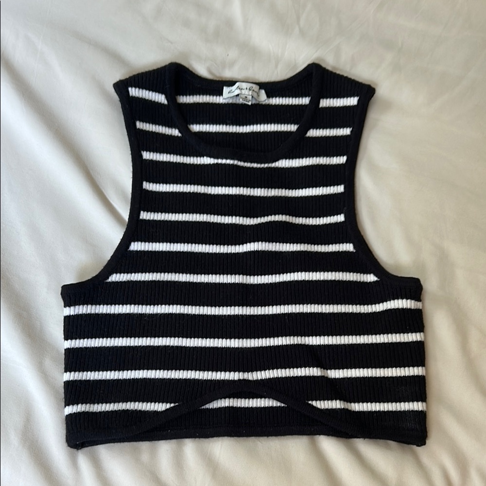 Black and White Striped Crop Top